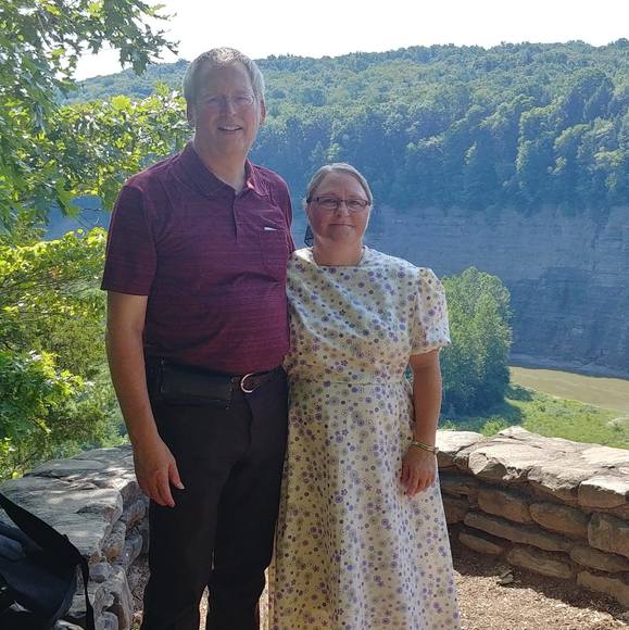 Meet your Posher, Naomi - Picture 1 of 1